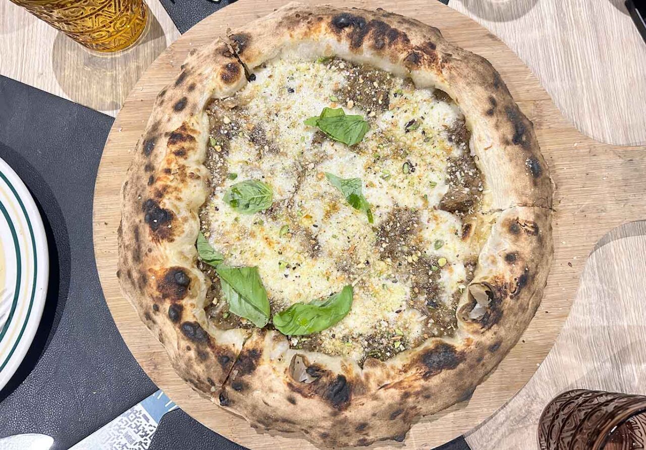 la pizza genovese de I Vesuviani che è arrivata seconda nel Girone E del Campionato della Pizza