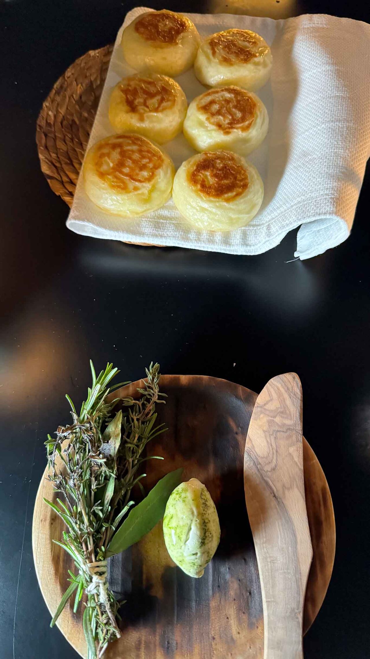 pane e burro al ristorante Piazzetta Milù a Castellammare di Stabia