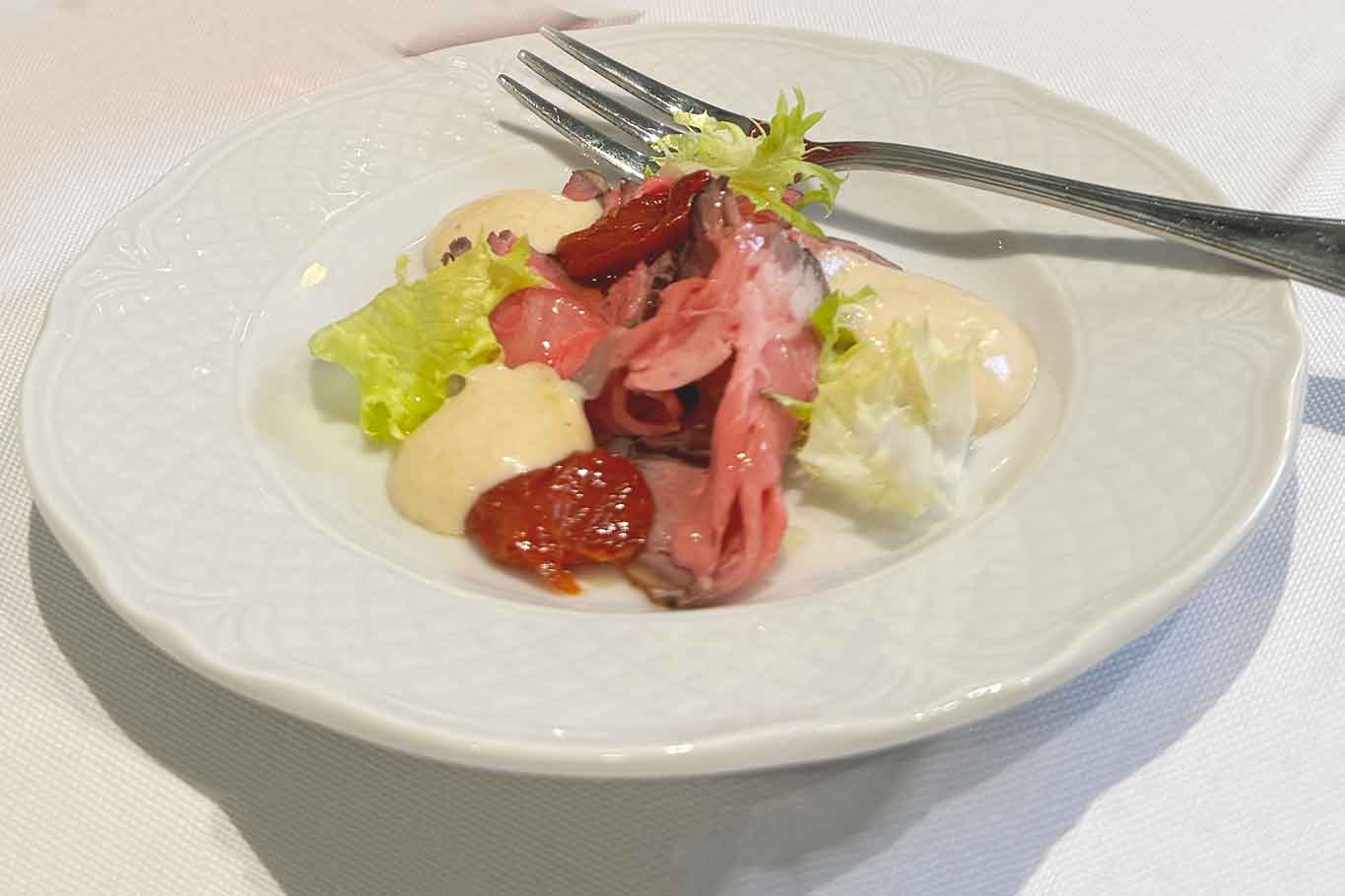 A Napoli ha aperto Casa Vittoria, ristorante  classico italiano