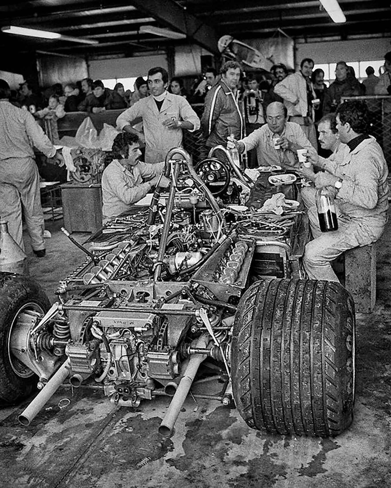 box della Ferrari a pranzo