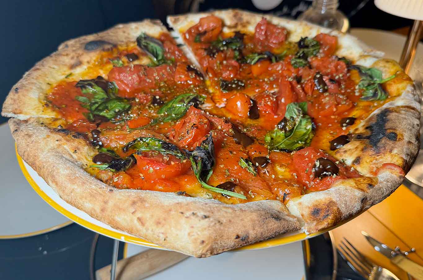 Vico a Roma, recensione della pizzeria più bella di Enzo Coccia