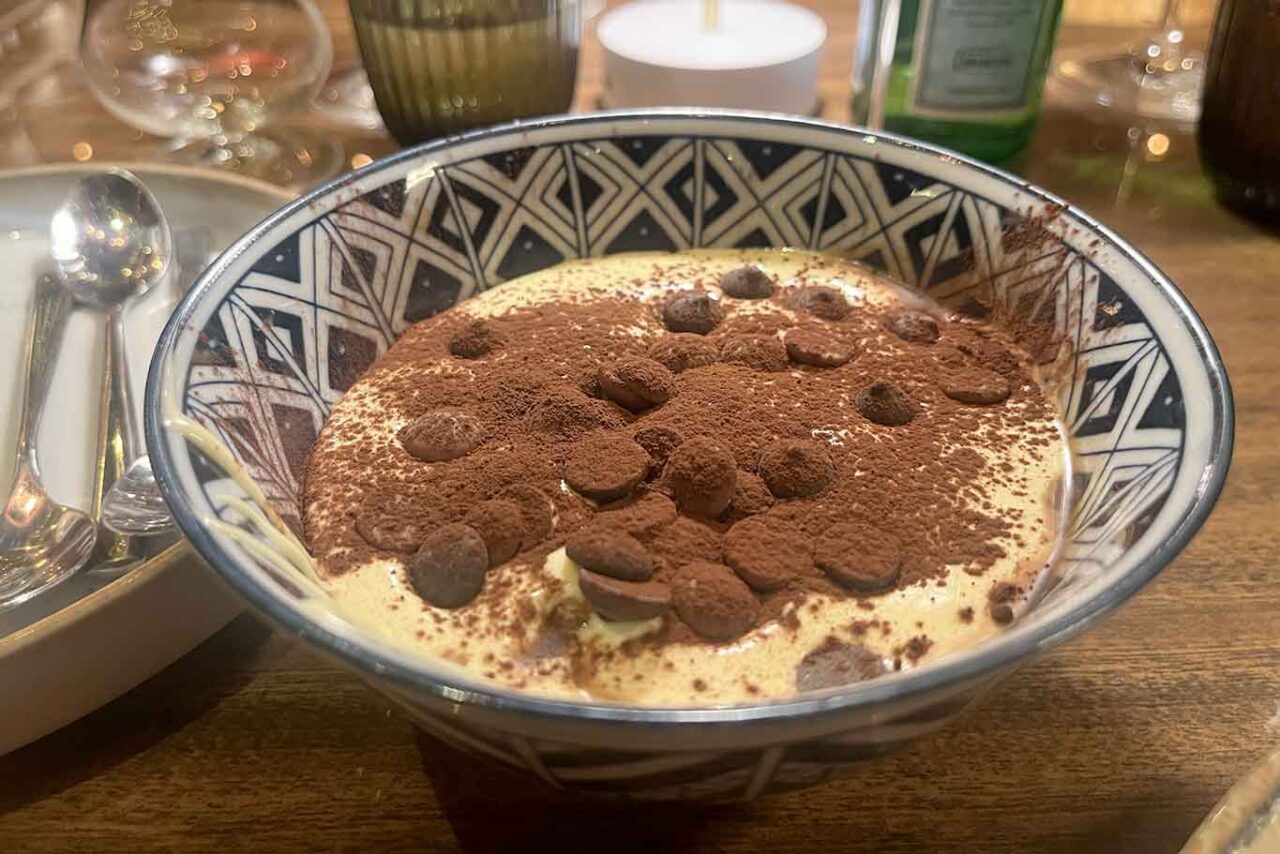 la recensione del ristorante di Max Mariola a Milano: il tiramisù