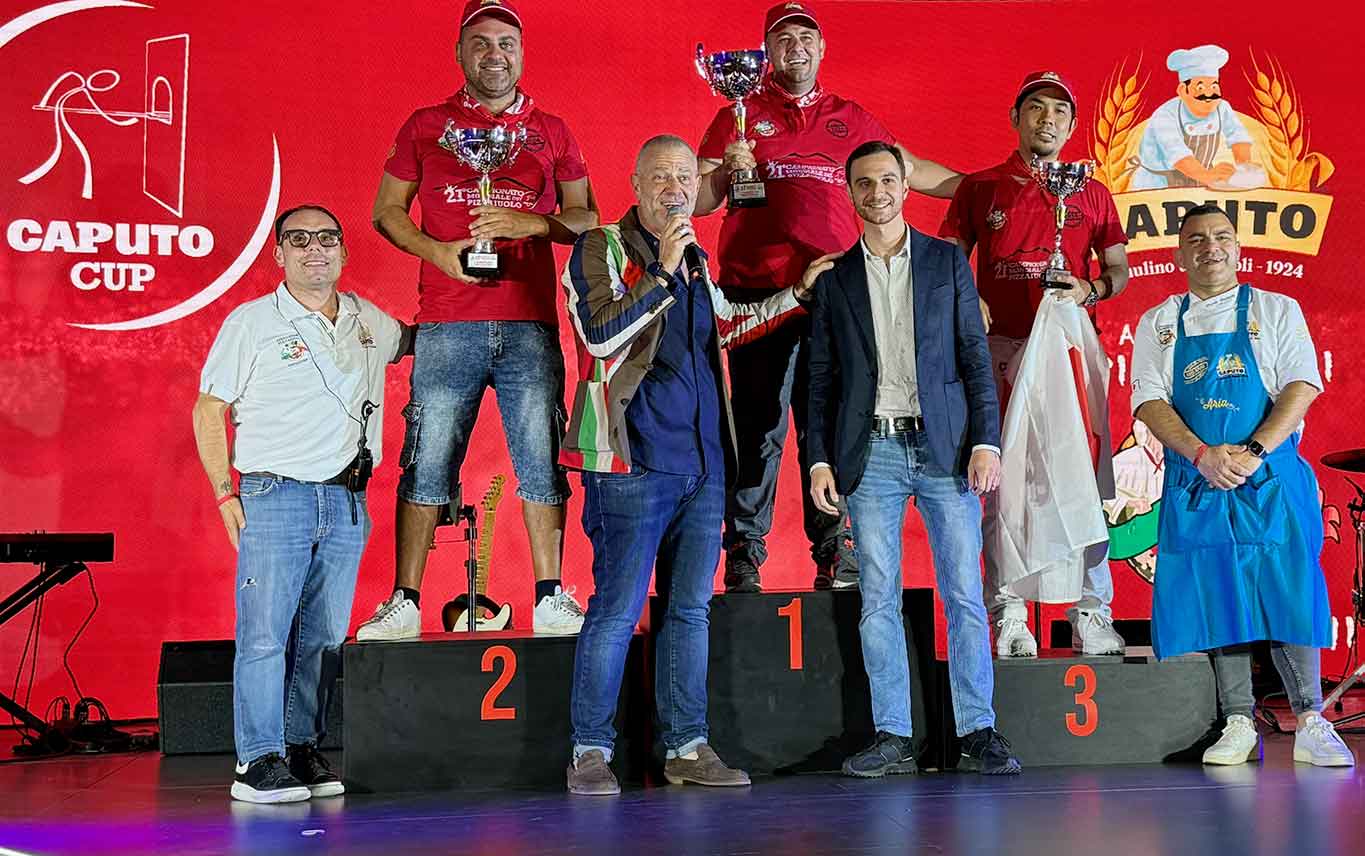 il podio della Pizza di Stagione al Campionato Mondiale del Pizzaiuolo 2024 Trofeo Caputo