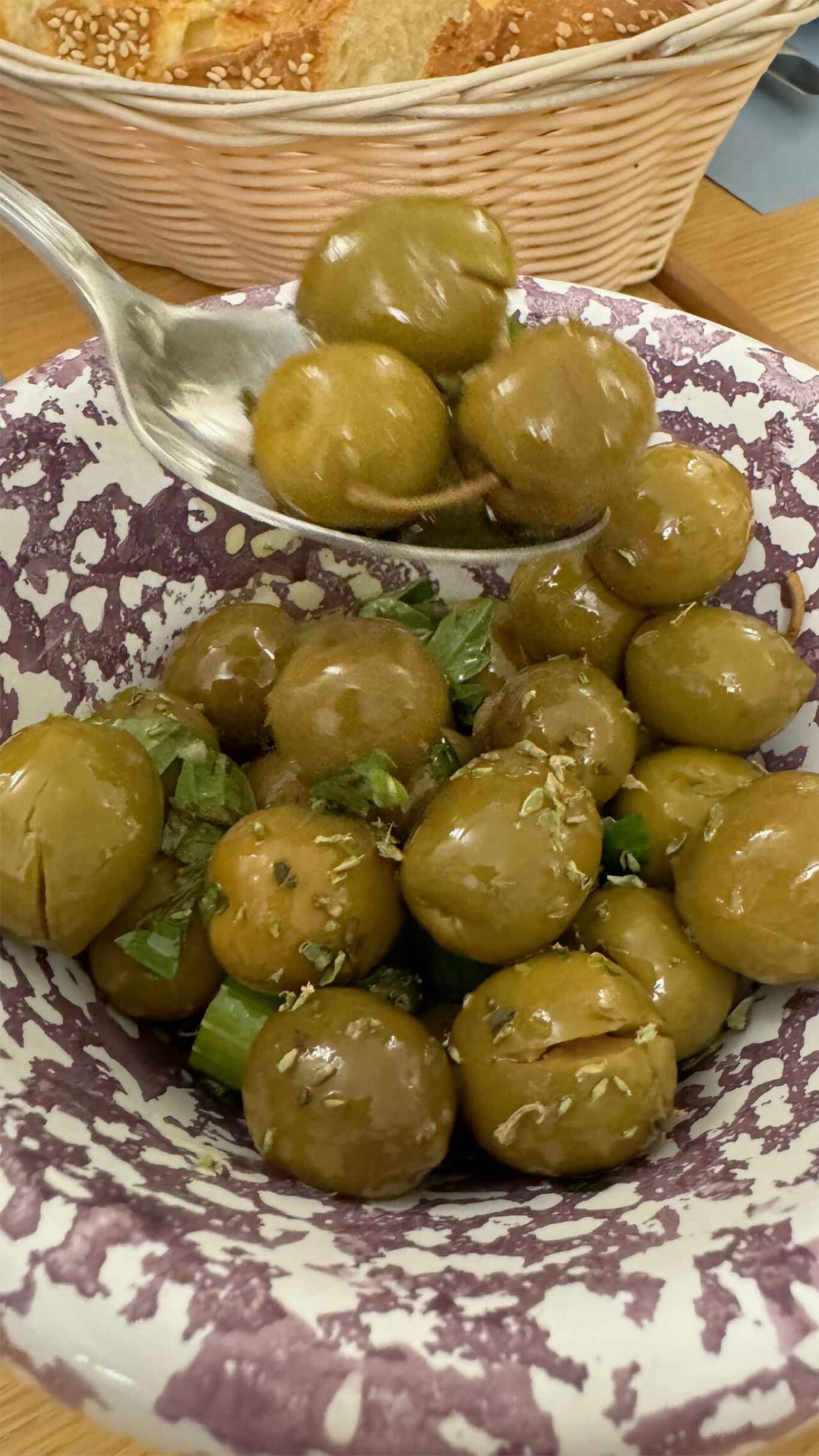 olive alla Trattoria Corona a Palermo