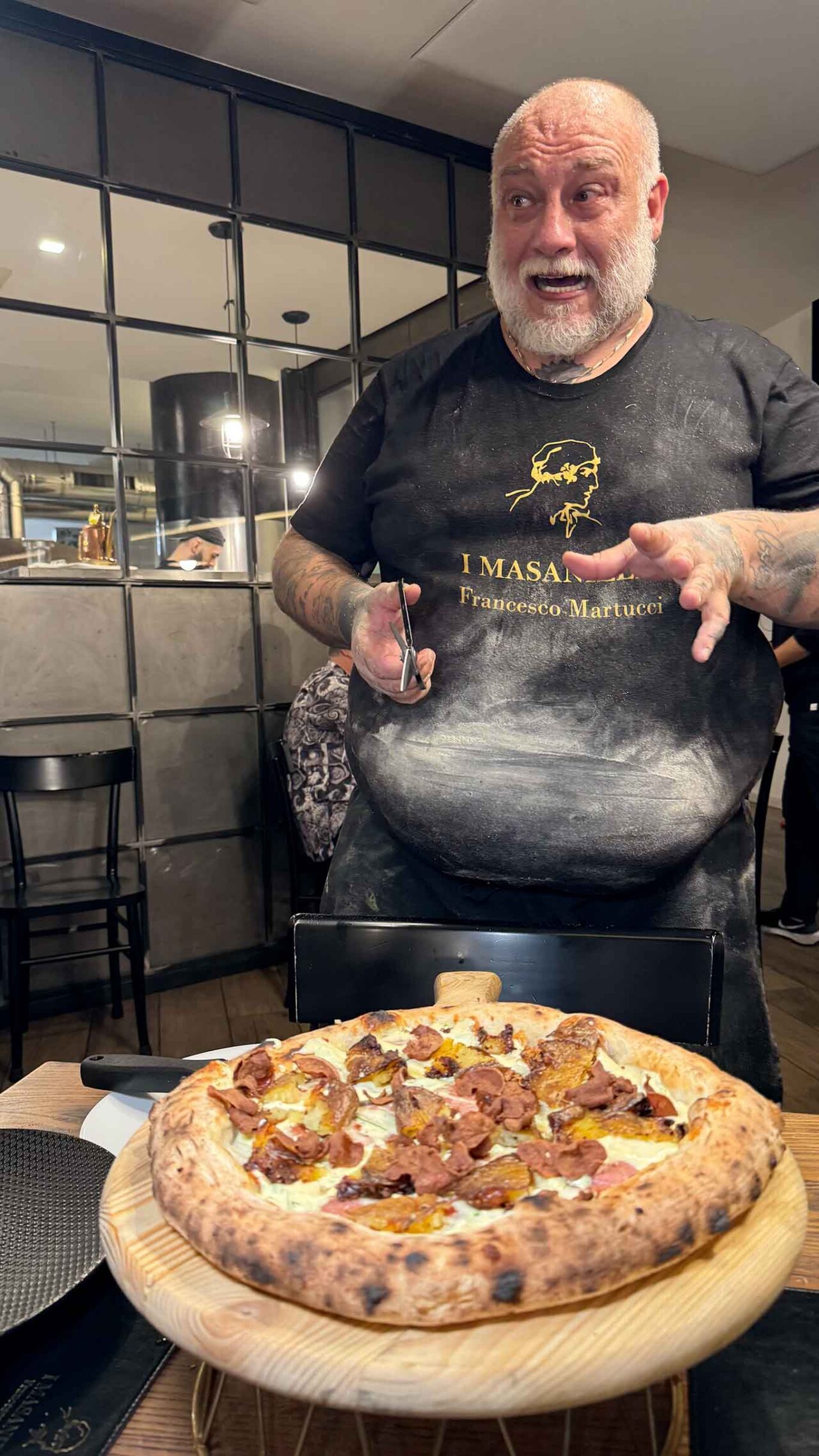 Martucci e la pizza würstel e patatine