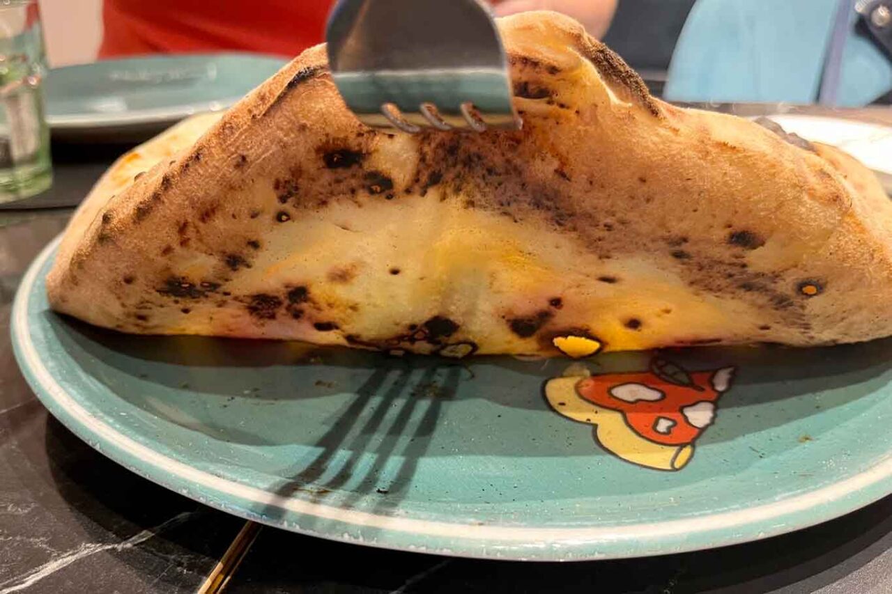 la pizza filetto di pomodoro di Vincenzo Capuano a Napoli cottura