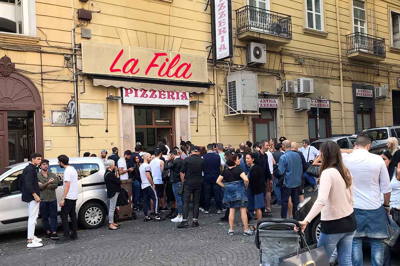 La Fila, la migliore pizzeria del mondo ha più fila: è la guerra della pizza