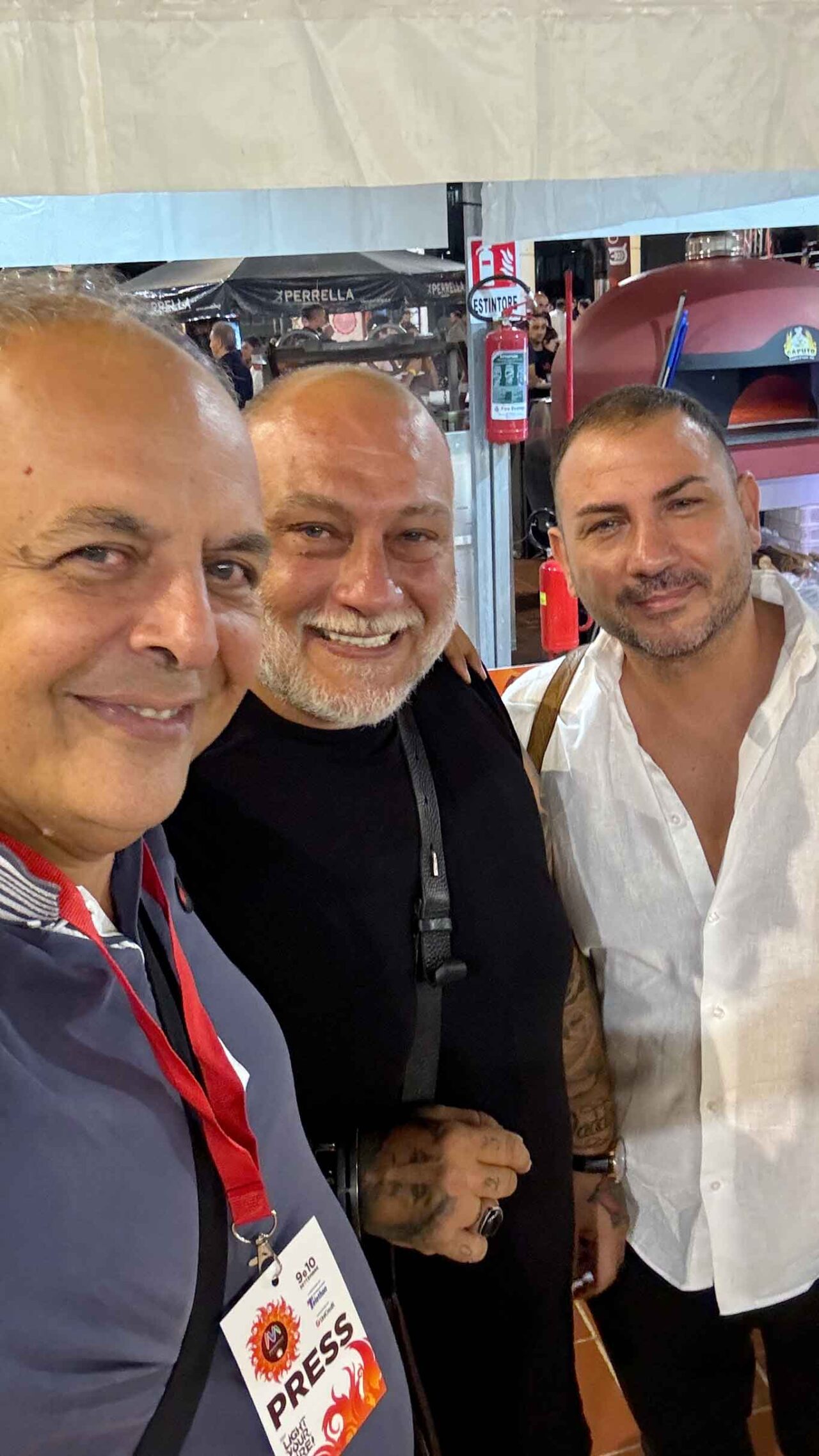 Vincenzo Pagano con Francesco e Sasà Martucci al Monteruscello Fest 2024