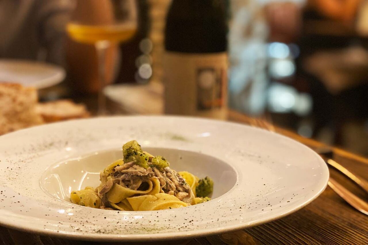 Vini naturali a Roma fettuccine alici