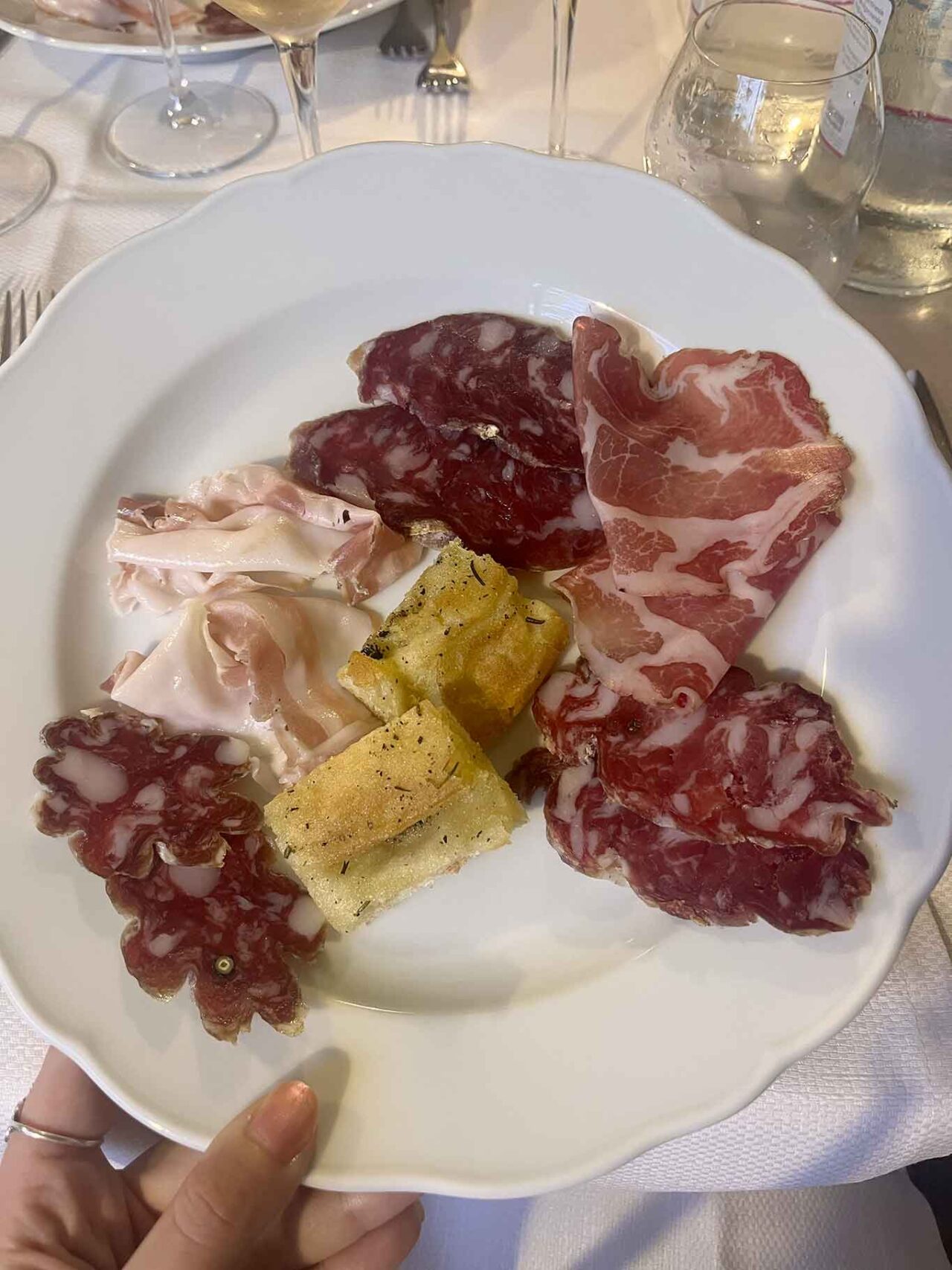 il salame di Varzi e gli altri salumi del ristorante Buscone