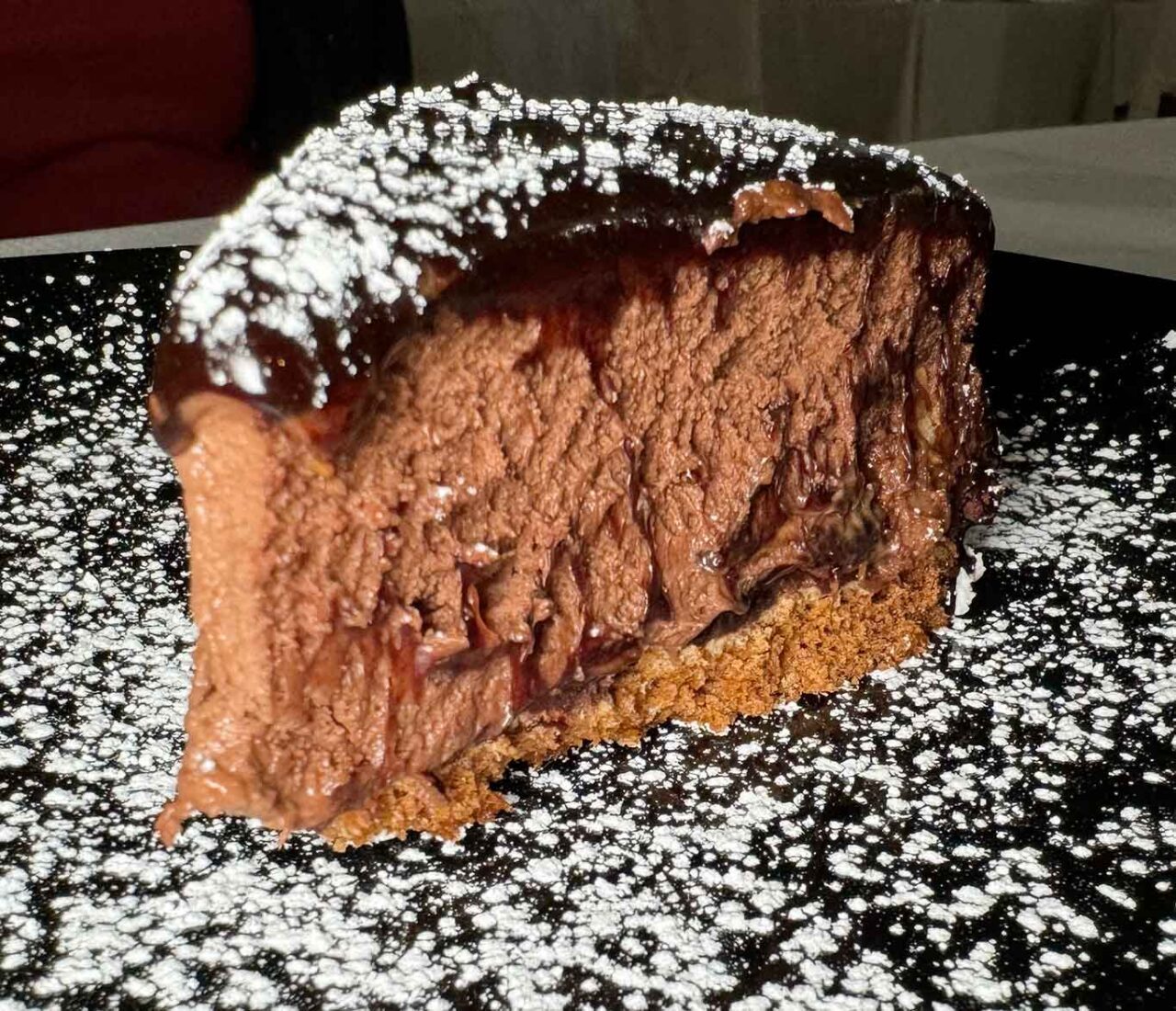 la torta al cioccolato del ristorante braceria Al Rifugio a Cava de' Tirreni 