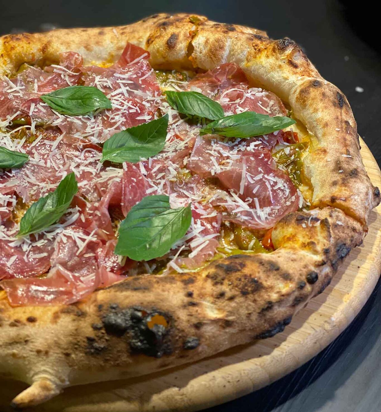 la pizza ciummo di Salvatore Lioniello alla finale del Campionato della Pizza 2024 in Campania