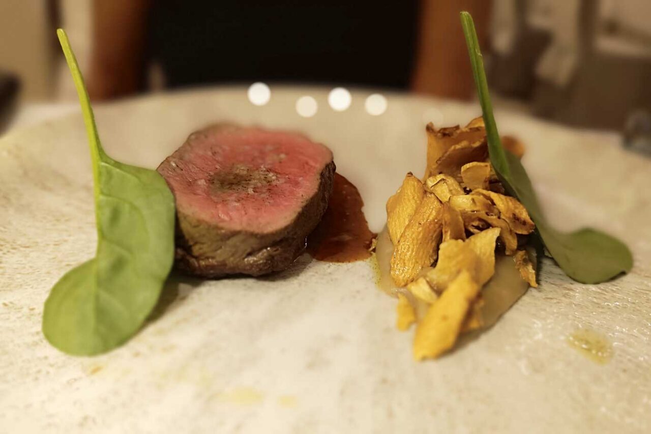 Filetto di cervo e topinambur ristorante Gli Affreschi