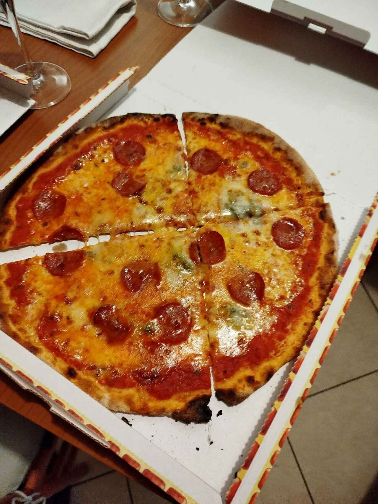 il taglio della pizza fatto male