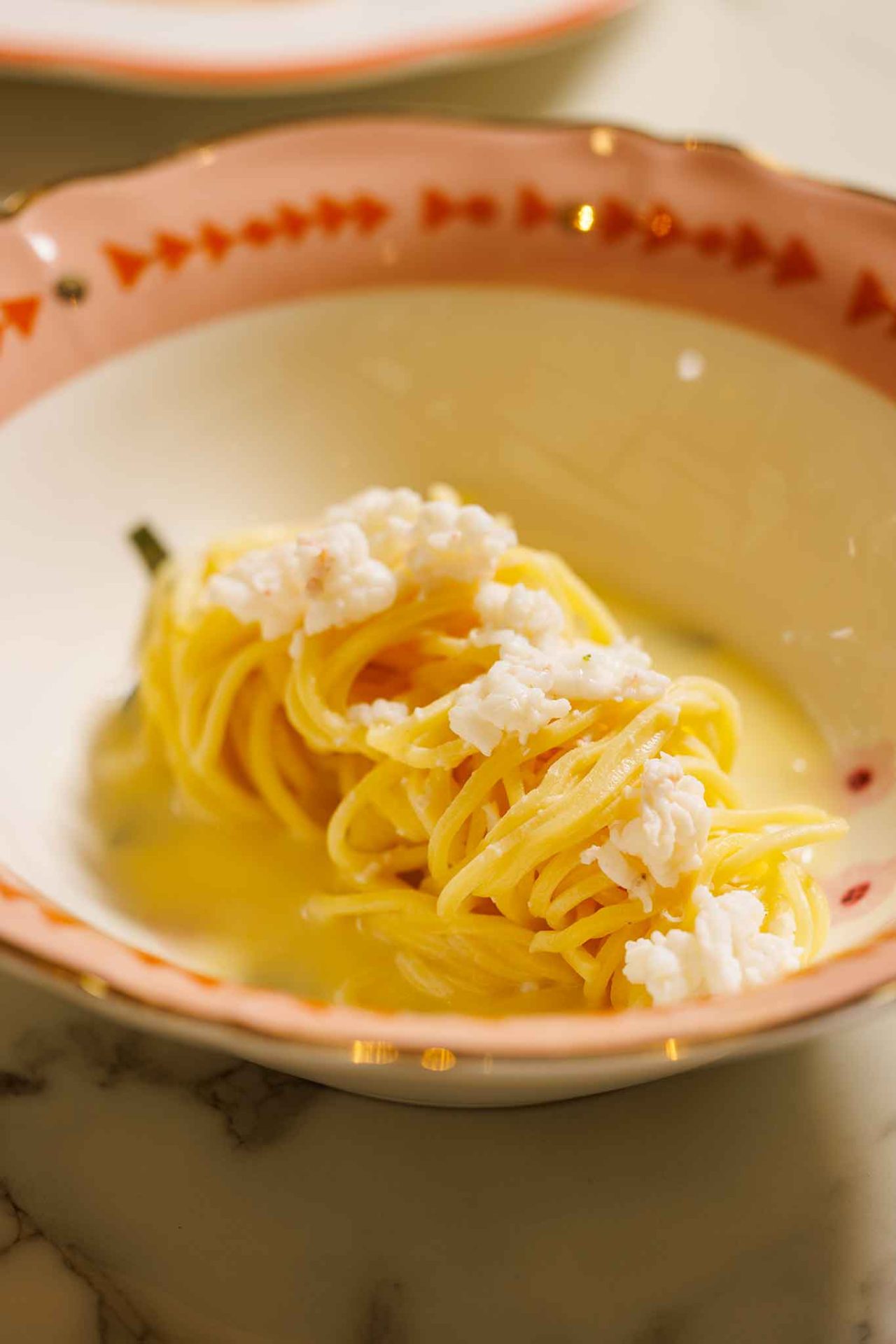 i tagliolini scampi e limone da IT Maison ristorante a Milano