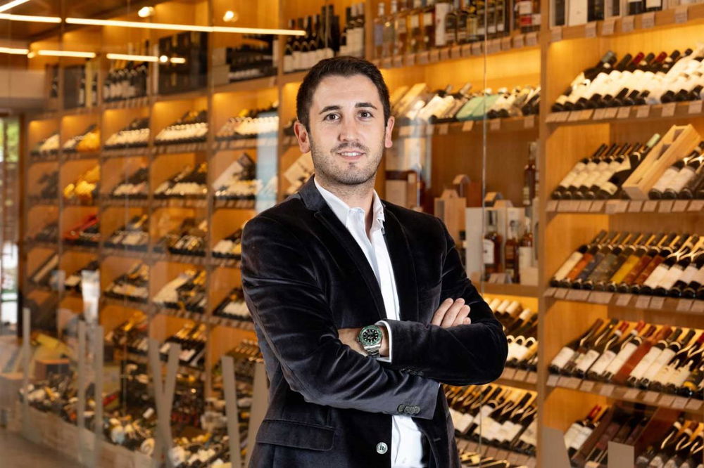 Mattia Favazza,di Lux Wine