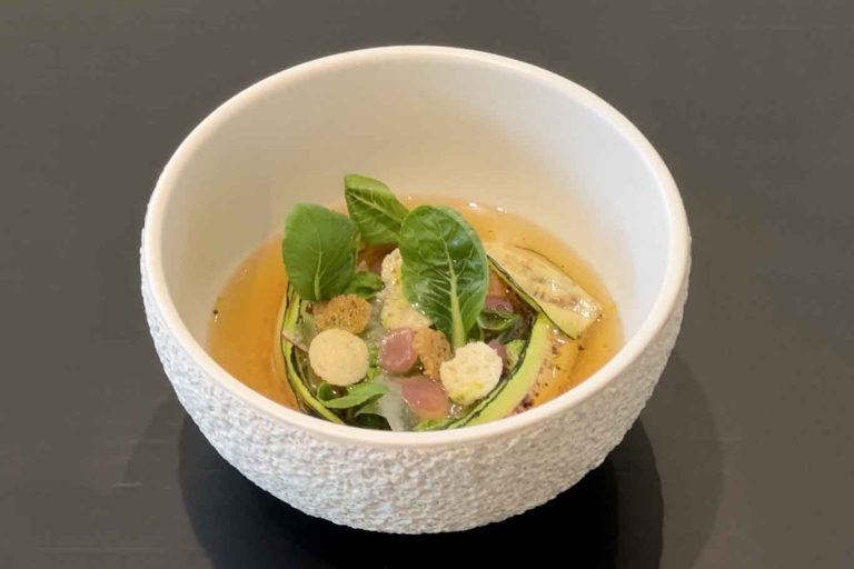 Minestrone di verdure, la ricetta di Andrea Berton è stellare