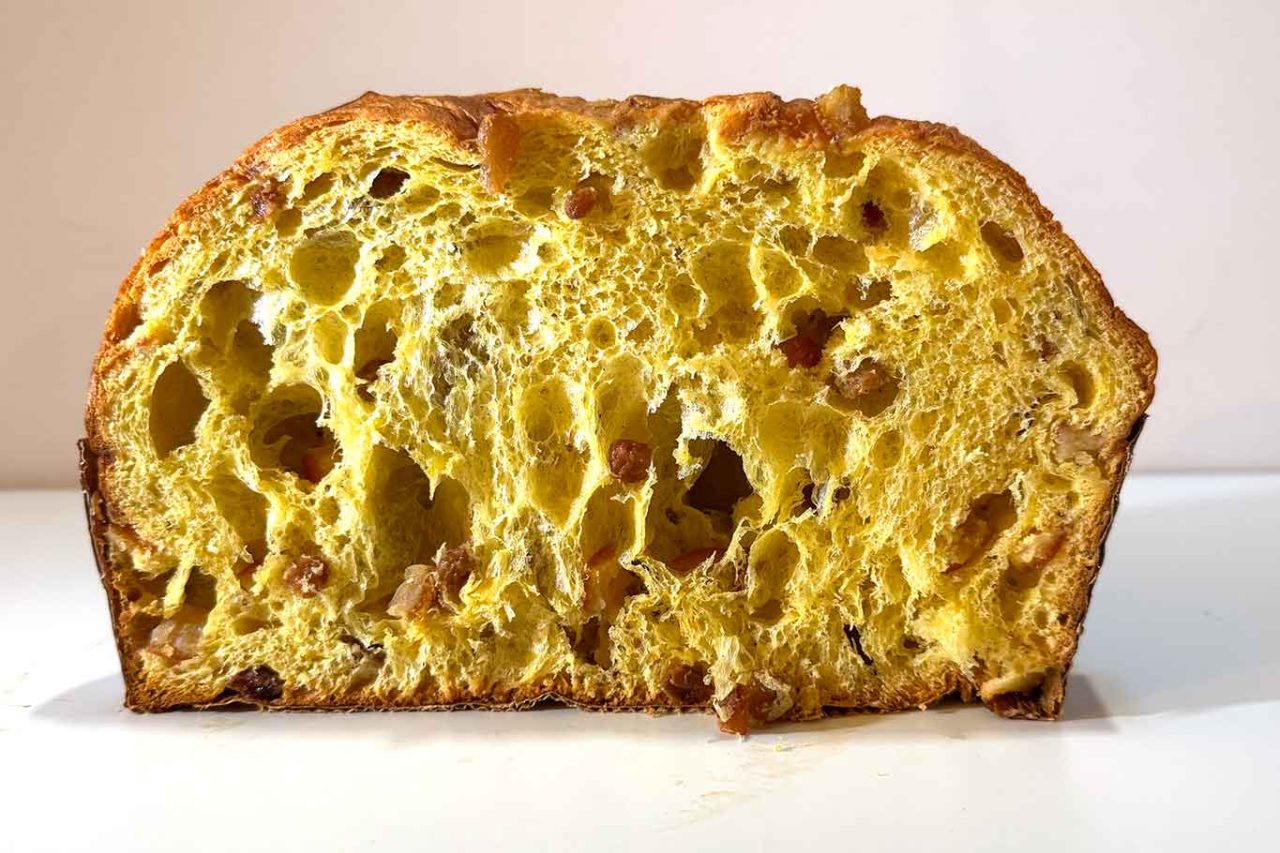 classifica Scatti di Gusto migliore panettone artigianale tradizionale in assoluto 2024: gli alveoli in sezione di Cremaria Capolinea