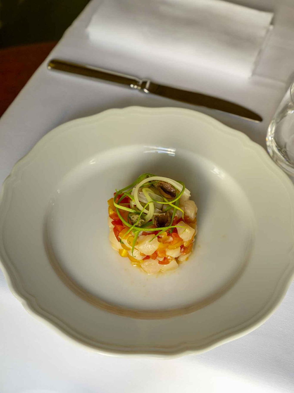 tartare di spigola del ristorante Tramae dell'hotel Palazzo Talìa a Roma 