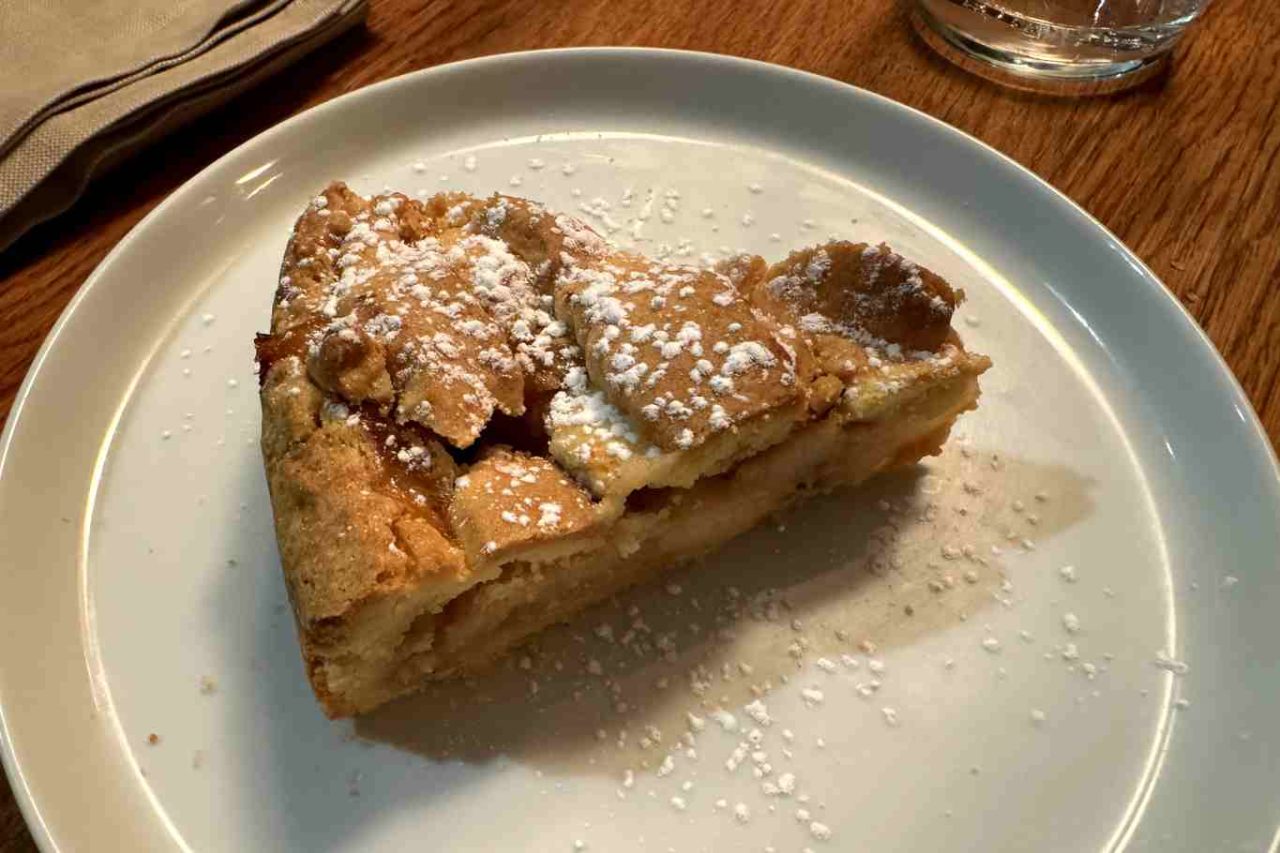 trattoria tite milano crostata mele renette