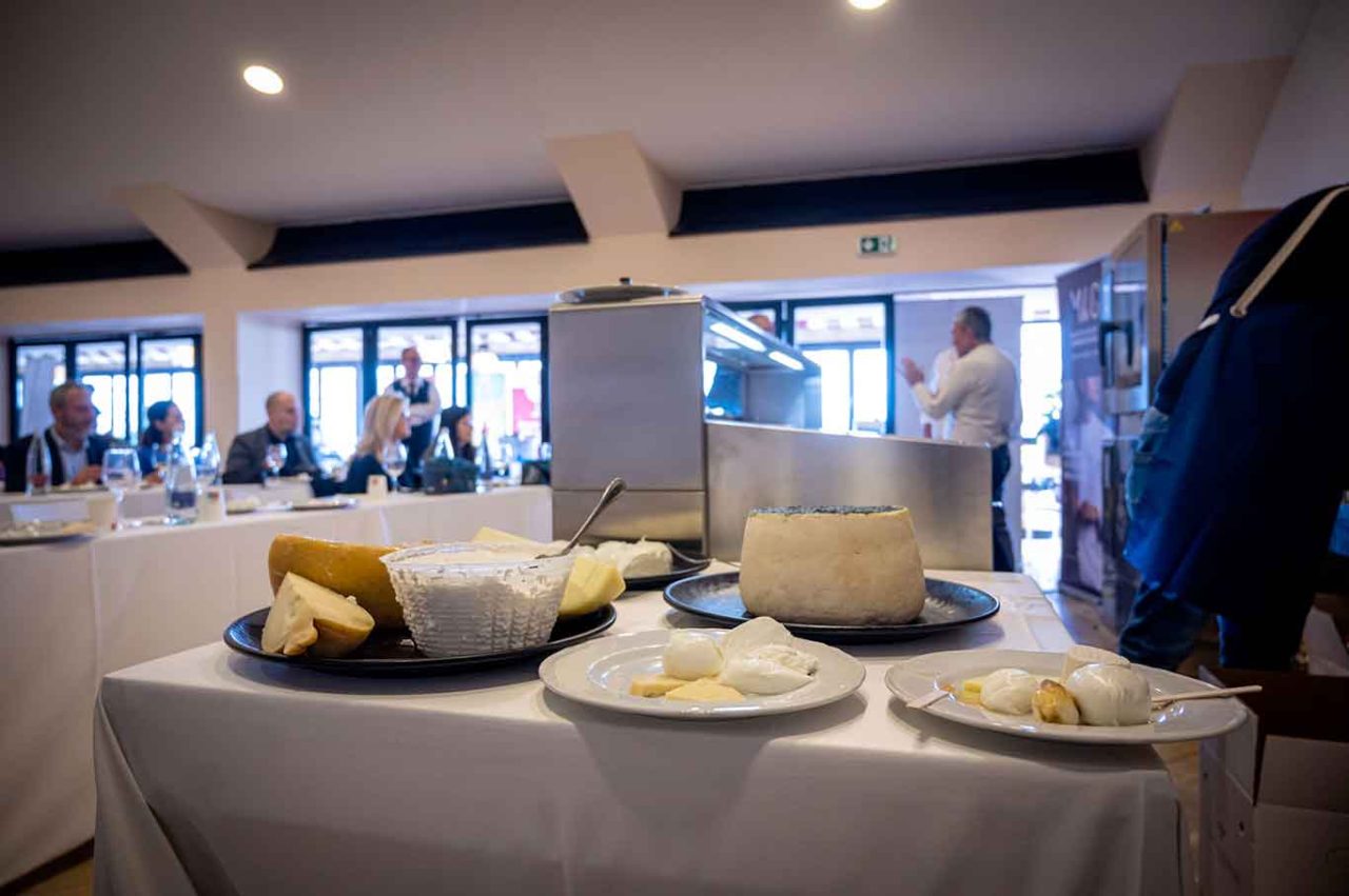 mozzarella di latte di bufala e formaggi di Tenuta Anasita