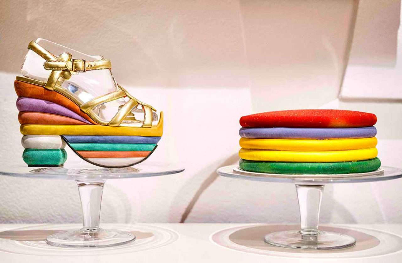 Rainbow scarpa di Ferragamo e dolce del Portrait Milano