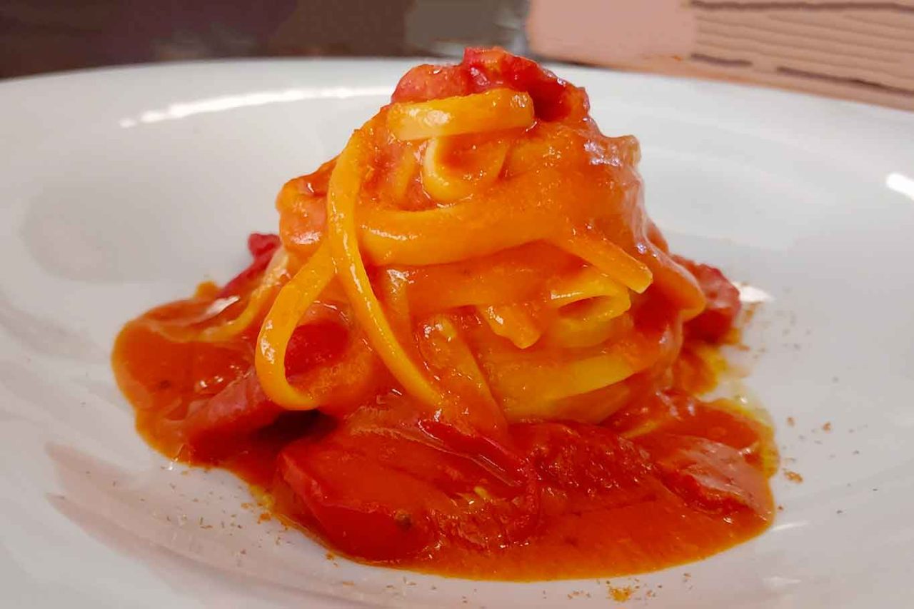 spaghetti al pomodoro di Origine a Roma