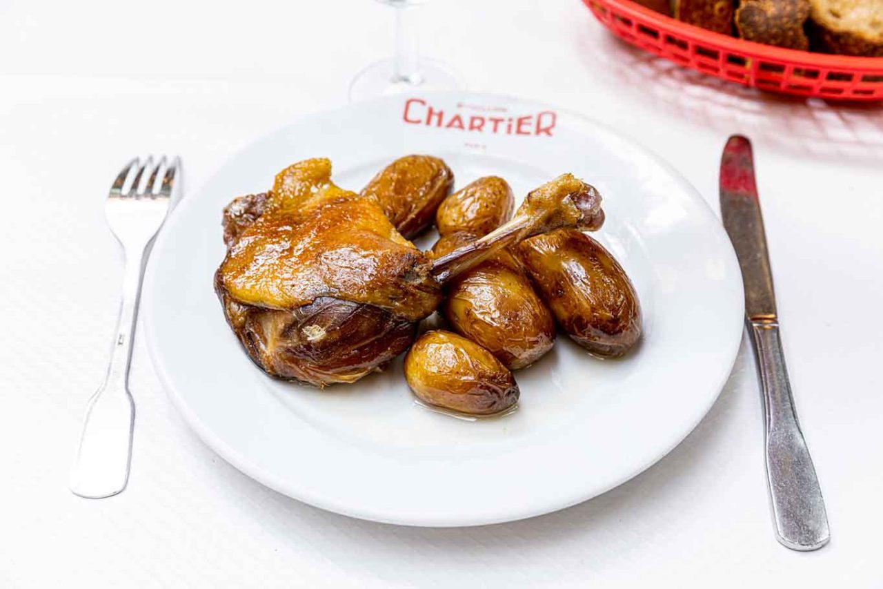 l'anatra della brasserie Bouillon Chartier a rue du Faubourg Montmartre a Parigi 