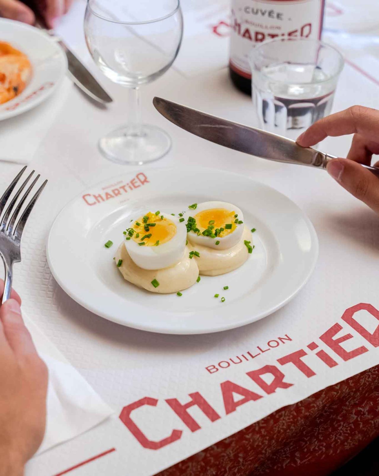 le uova sode della brasserie Bouillon Chartier a rue du Faubourg Montmartre a Parigi 