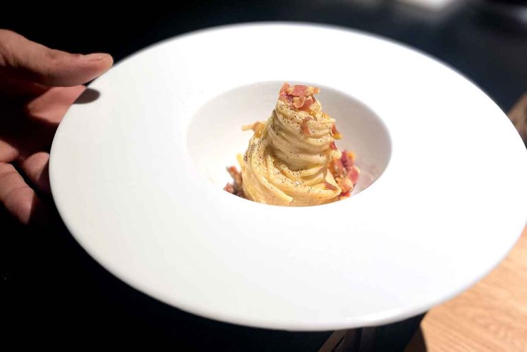 Koji Nakai ti prepara anche la carbonara giapponese da Kiwami a Roma