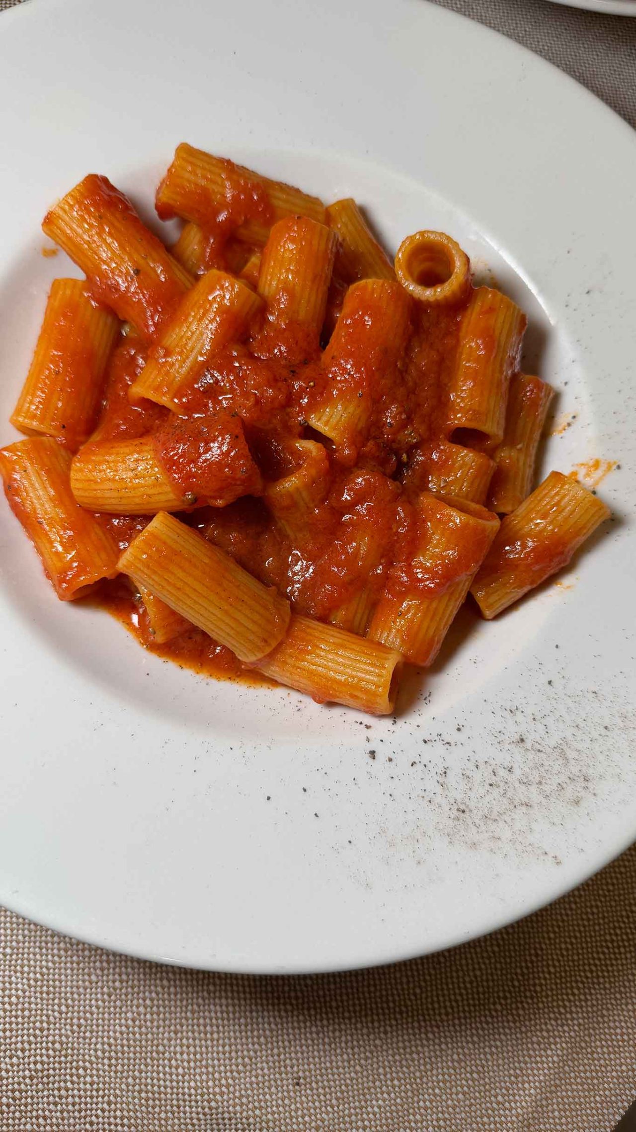 rigatoni al sugo di coda della trattoria da Cesare al Casaletto a Roma 